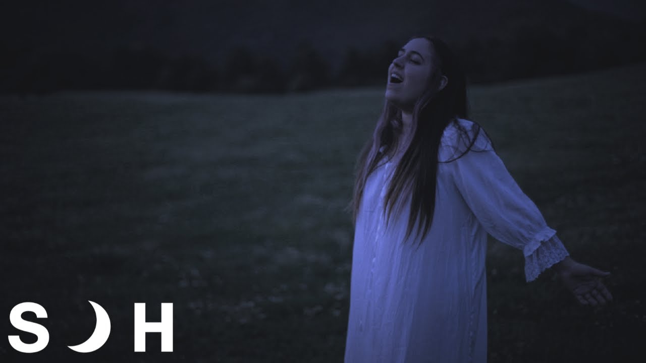 Celístia [English Version] - Sandra Hunter (Official Music Video)