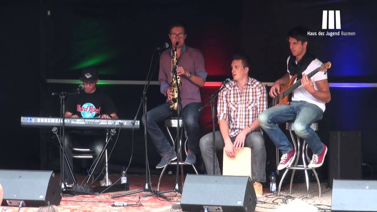 The Hongs- Pflasterstrand 2013