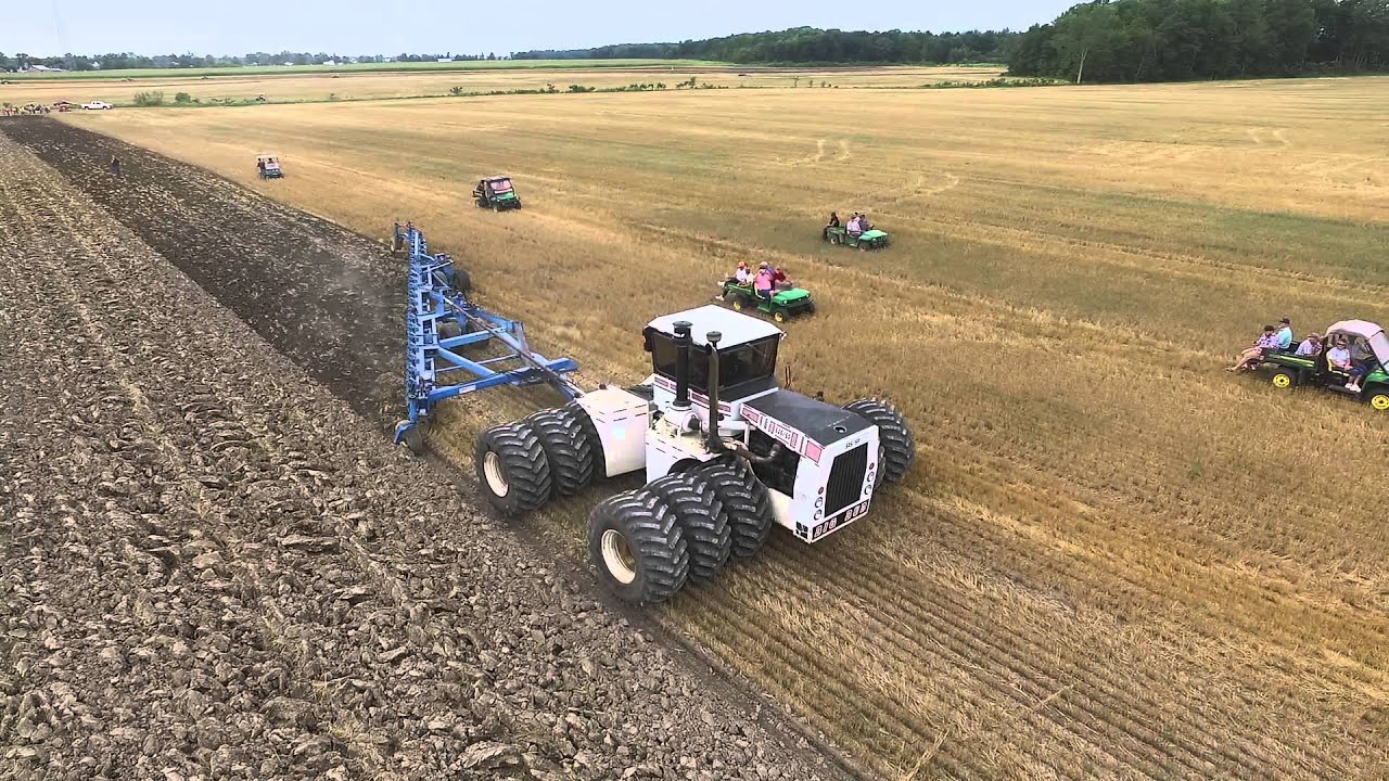 Big Bud with 21 bottom plow