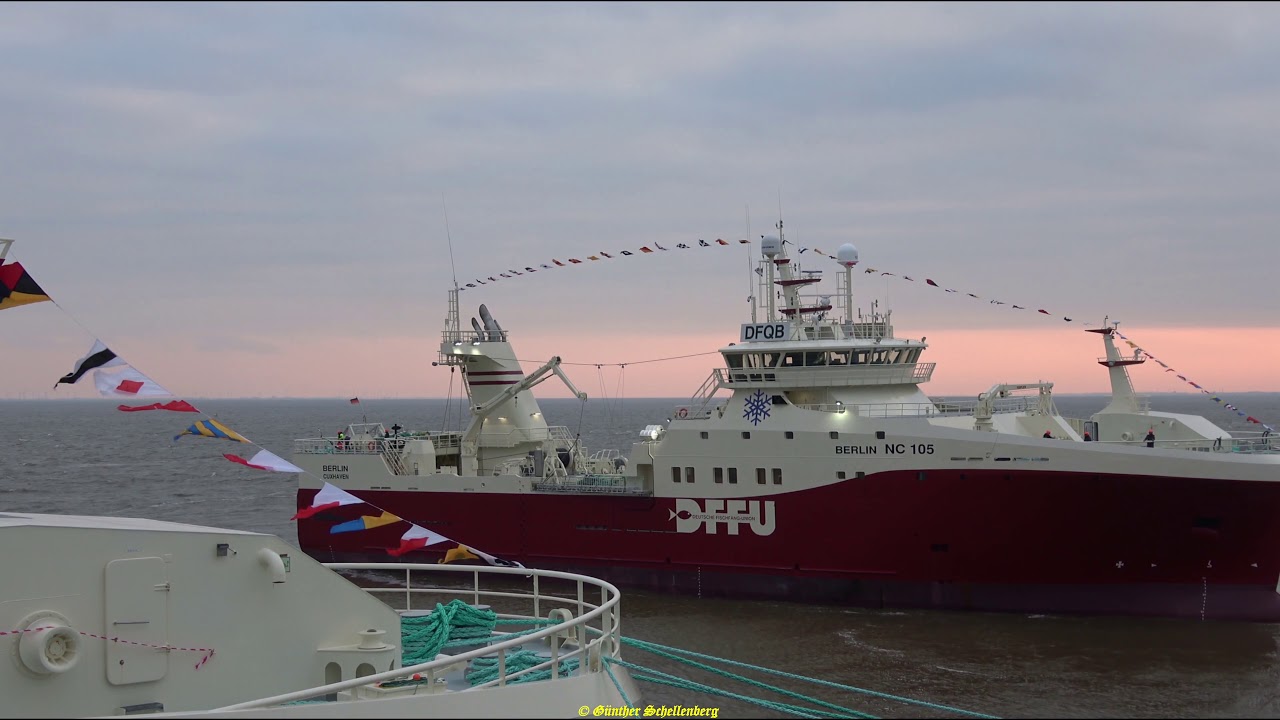 Neue Trawler NC100 