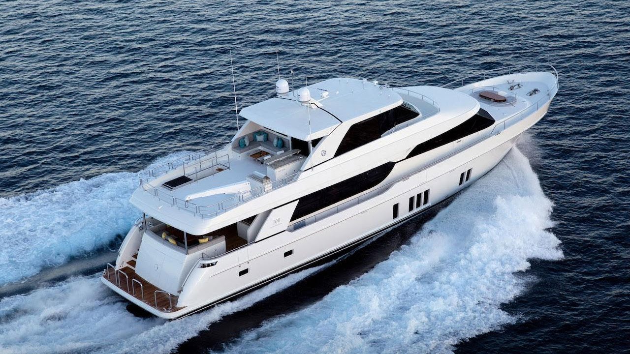 Экскурсия по роскошной яхте Ocean Alexander 100 2018 года