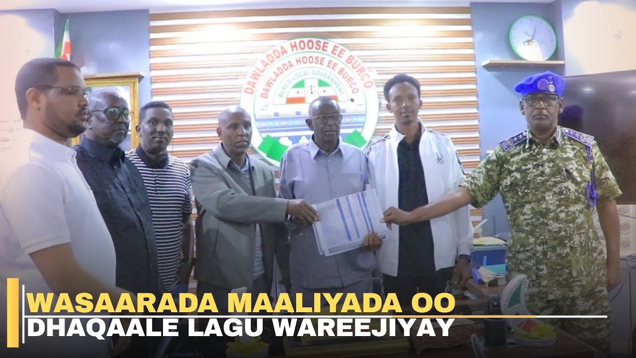 Wasaarada Maaliyada oo lagu wareejiayay lacag Burco lagu qaadi jiray