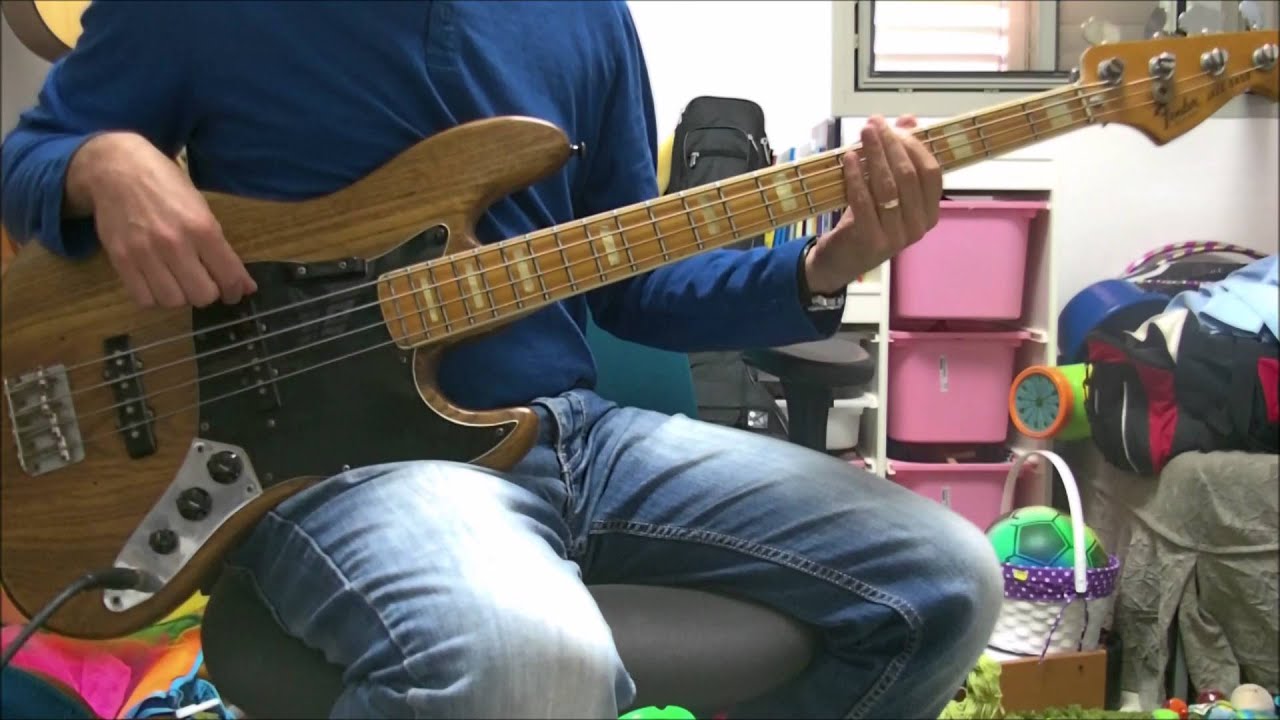 Genesis - The Lamb Lies Down on Broadway - Bass