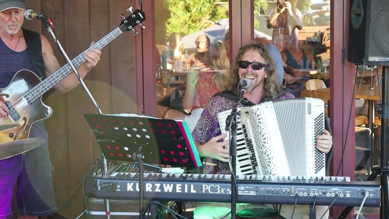 Live Music | Riwaka High Rollers | Nikau Cafe | Golden Bay | NZ