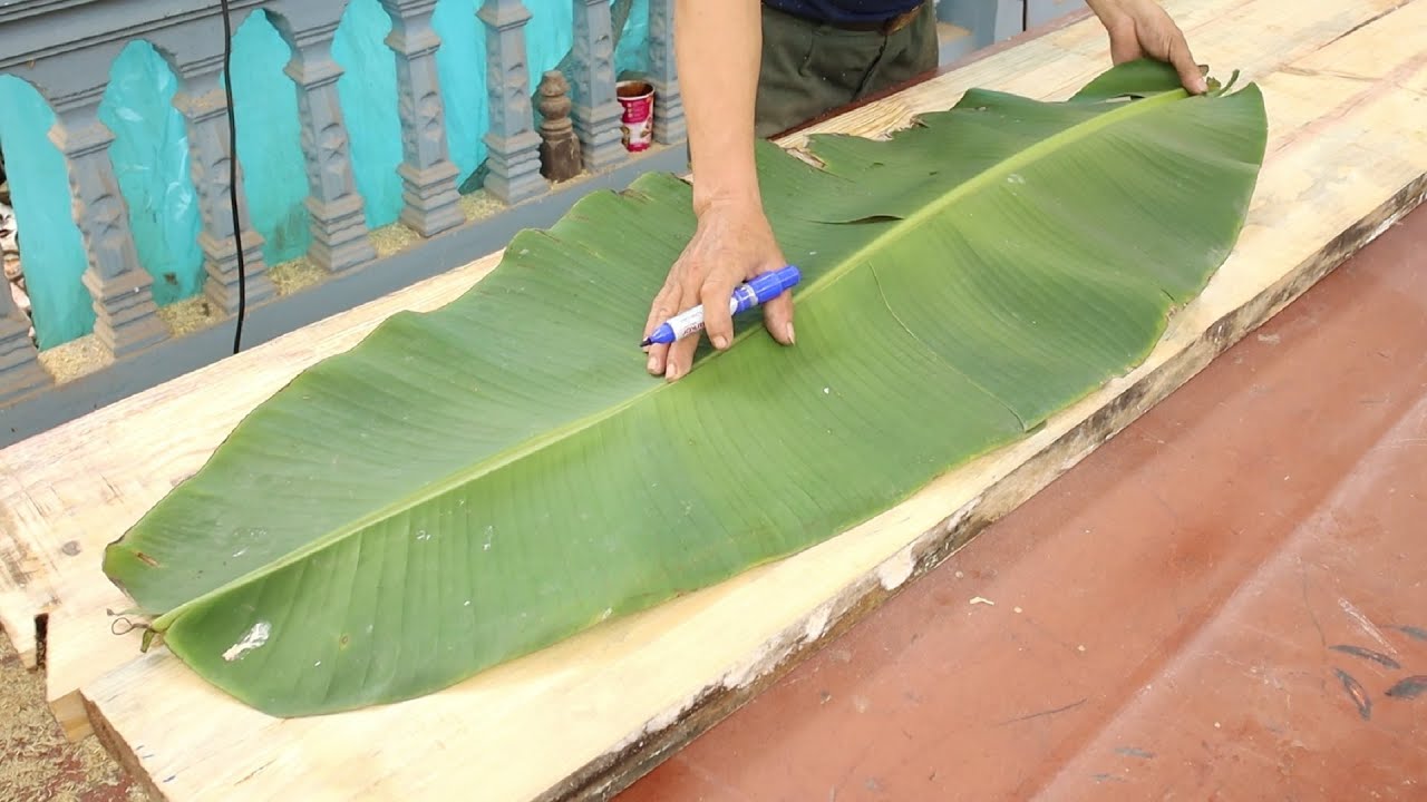 Woodworking Idea Extremely Interesting And Innovative // Building A Cool Leaf Shaped Outdoor Tabl