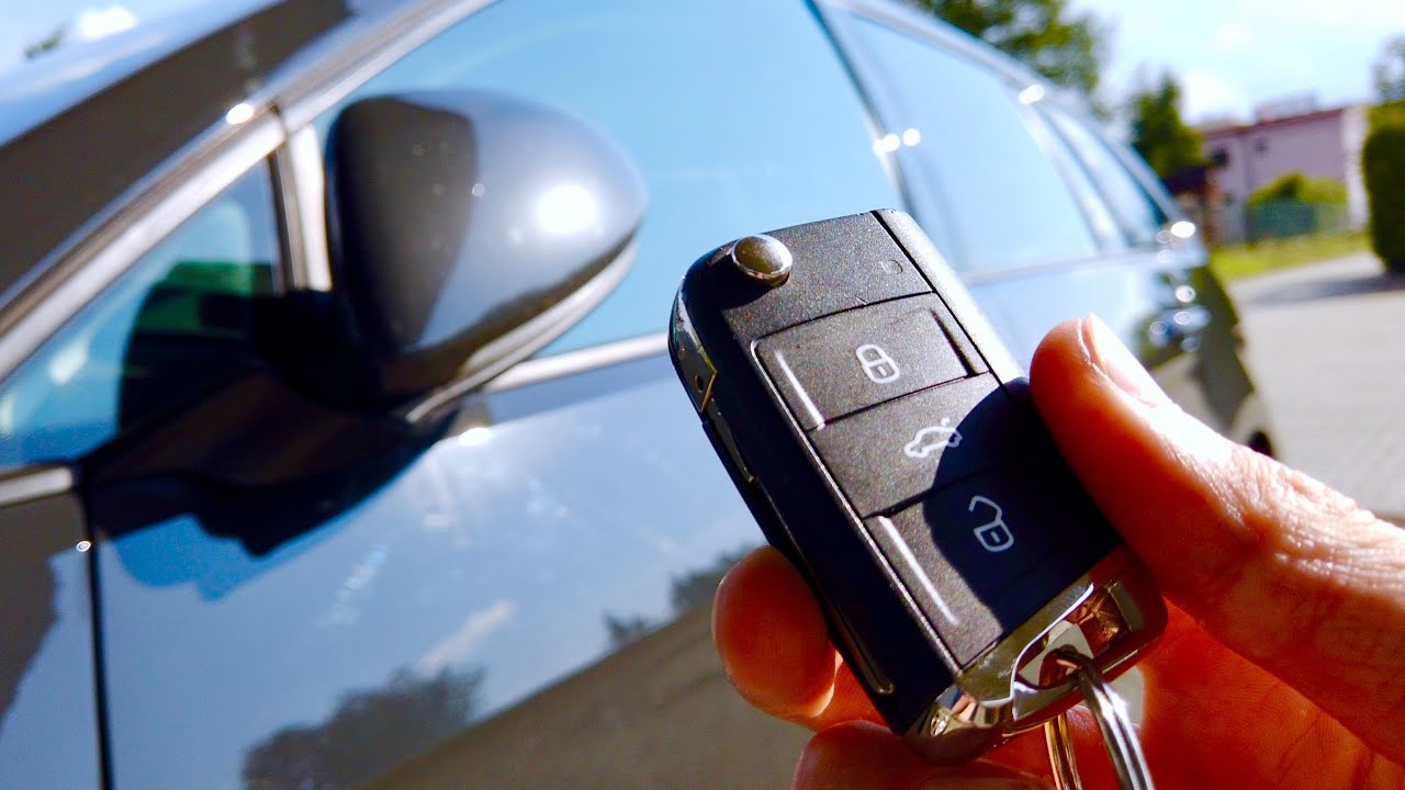 VW Golf MK7 (5G) folding mirrors by remote press&hold activation with 