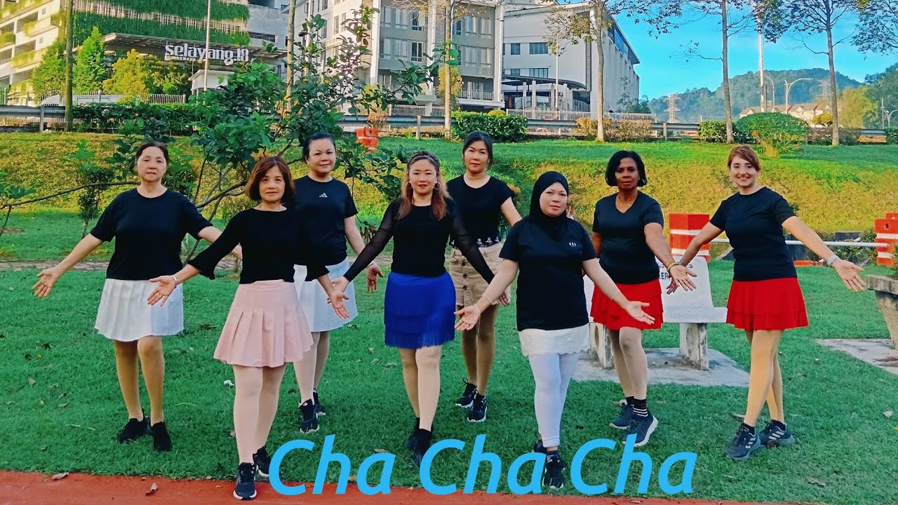 Cha Cha Cha Line Dance /Choreo : Bee Ling Chan (MY) Jun 2024- Demo By BBS Dance Group