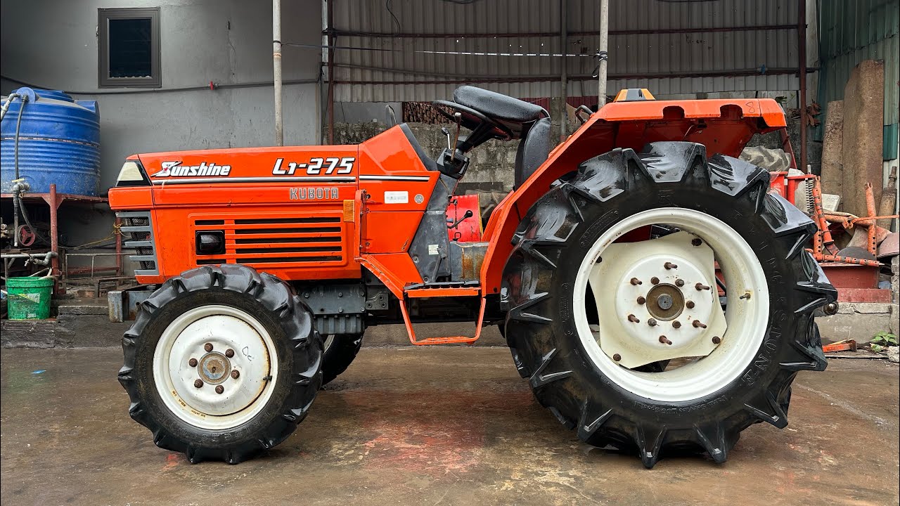 (Đã Bán)Máy cày Kubota L1 275.Bãi nhật,máy đẹp.Hai cầu,trợ lái,số cơ,ben cơ 27hp