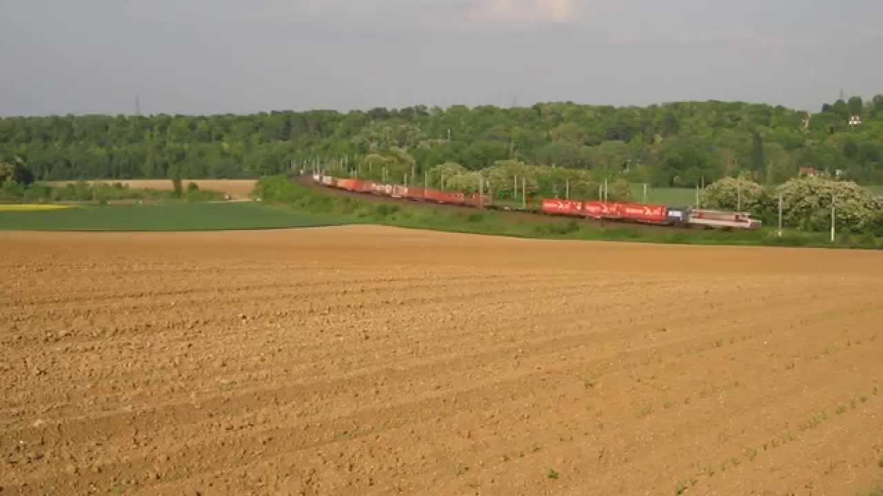 BB 15000 sur train de marchandises NAVILAND, CHALIFERT (77)