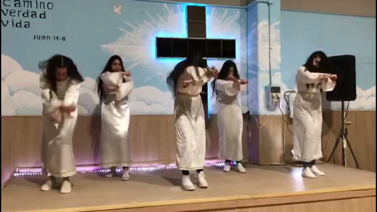 danza extraordinario iglesia de Vitoria