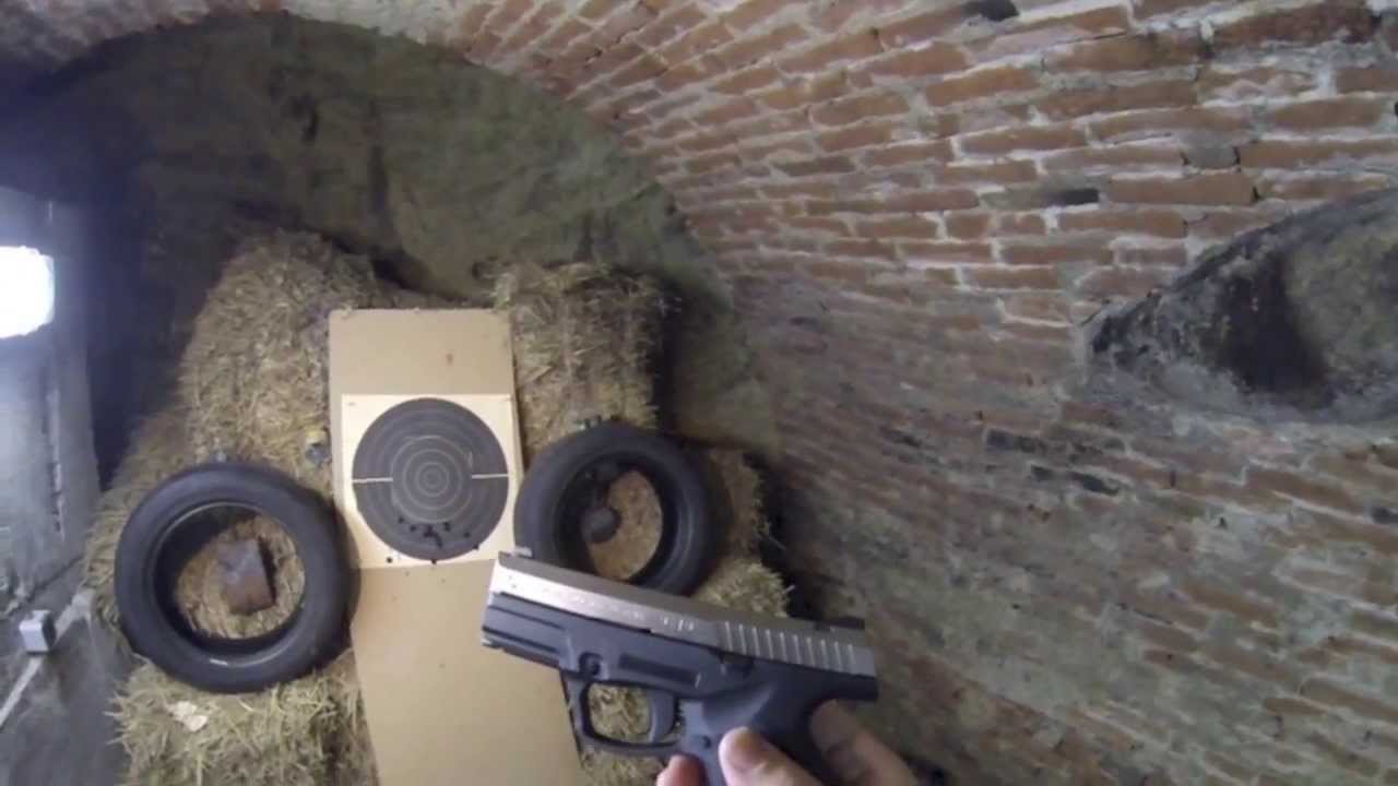 Shooting the Steyr C9A1 on steel targets, fps