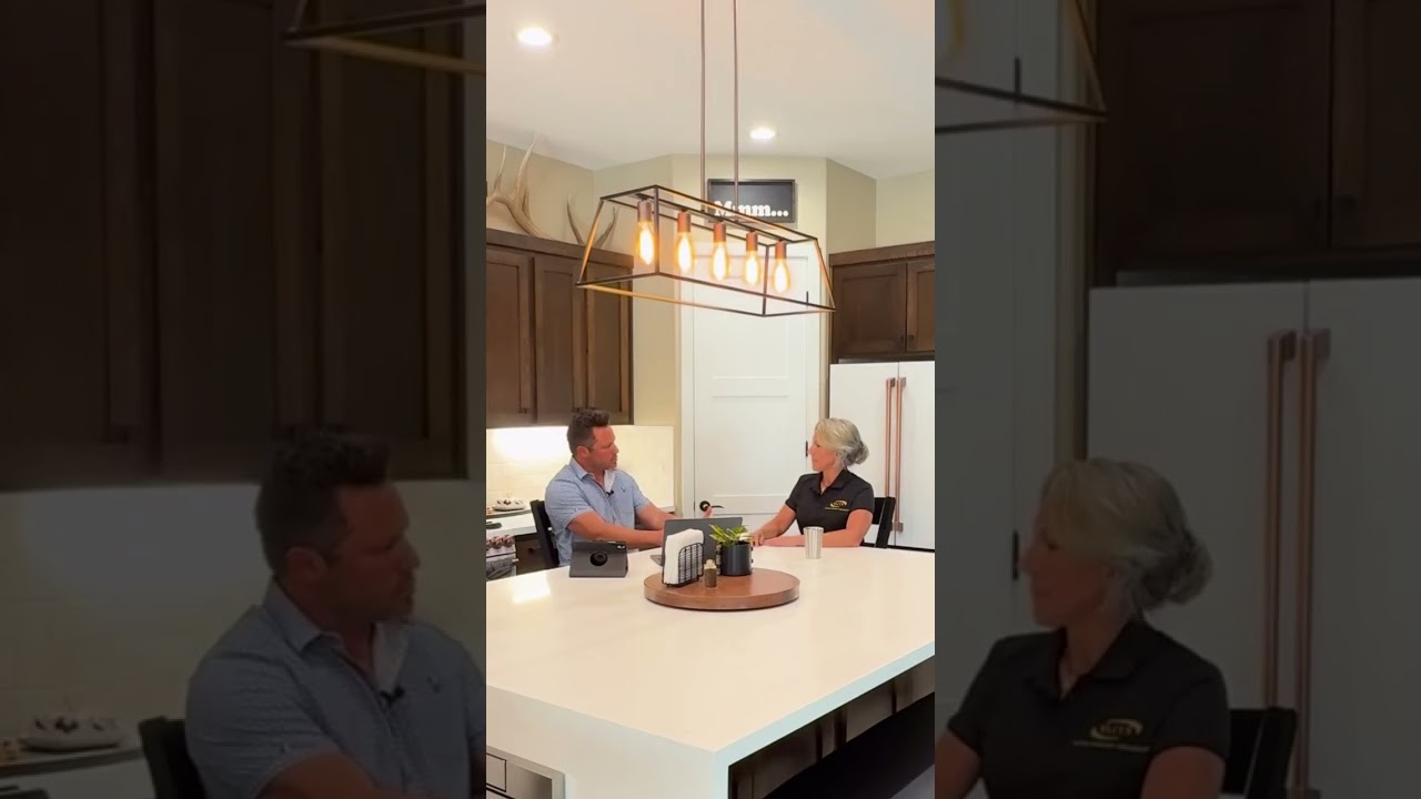 Sit down with appraiser Jessica and myself as we discuss how appraisers arrive at their home values.