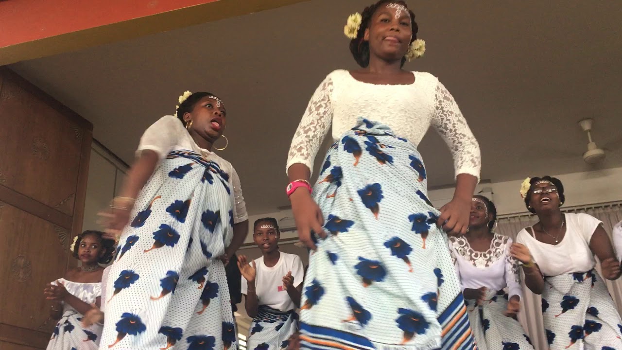 Elève Fleur des Îles Mayotte FIM Katsoumbé 2019