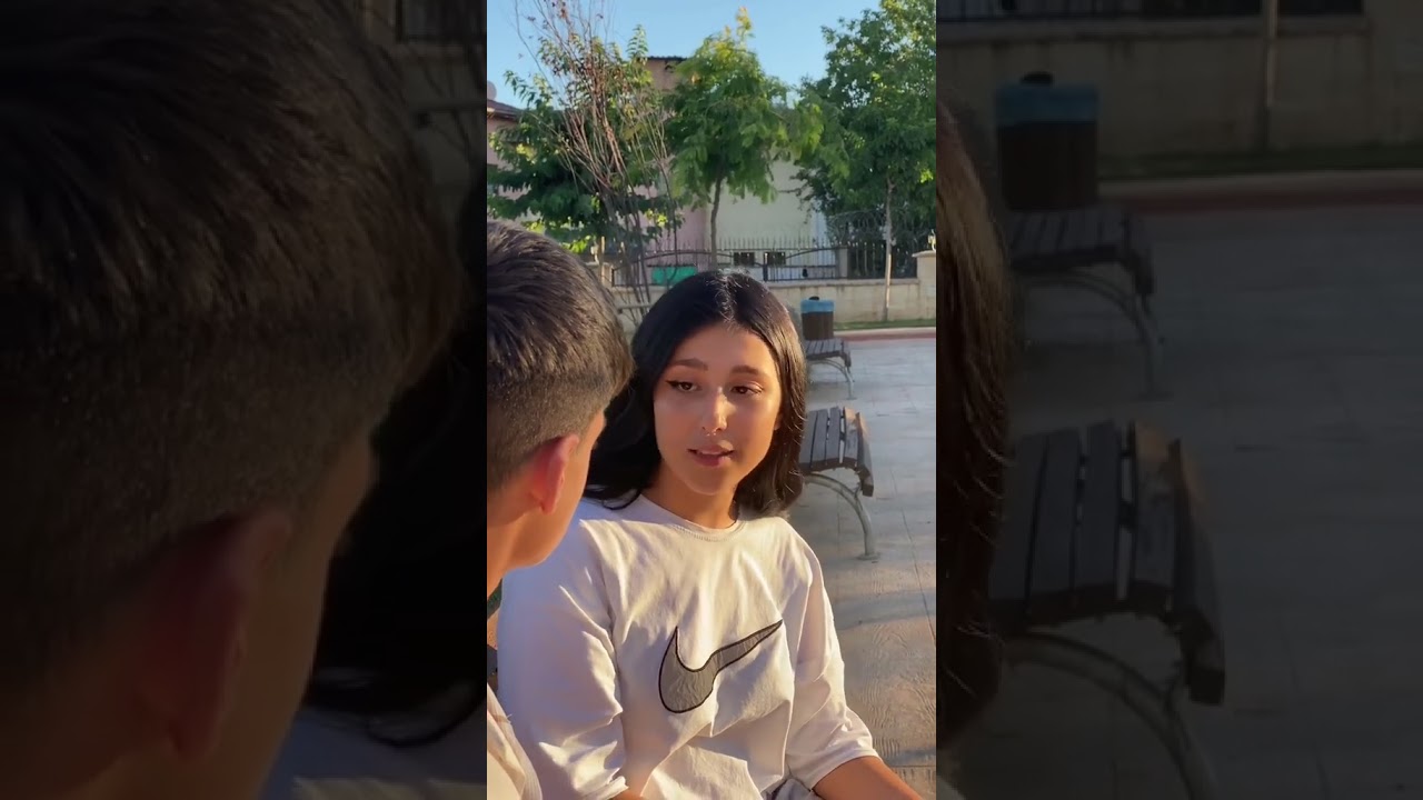 Sizce Aşk Mı dostluk Mu ? 💔
