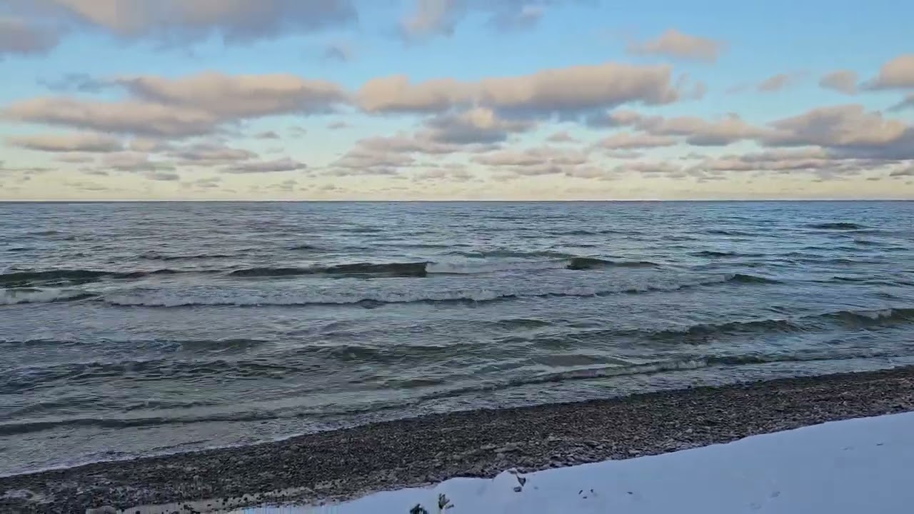 Песня. #Toila #naturevideo#relaxingvideo#calmvibes #slowvideo #snowypark #naturelovers #релаксвидео