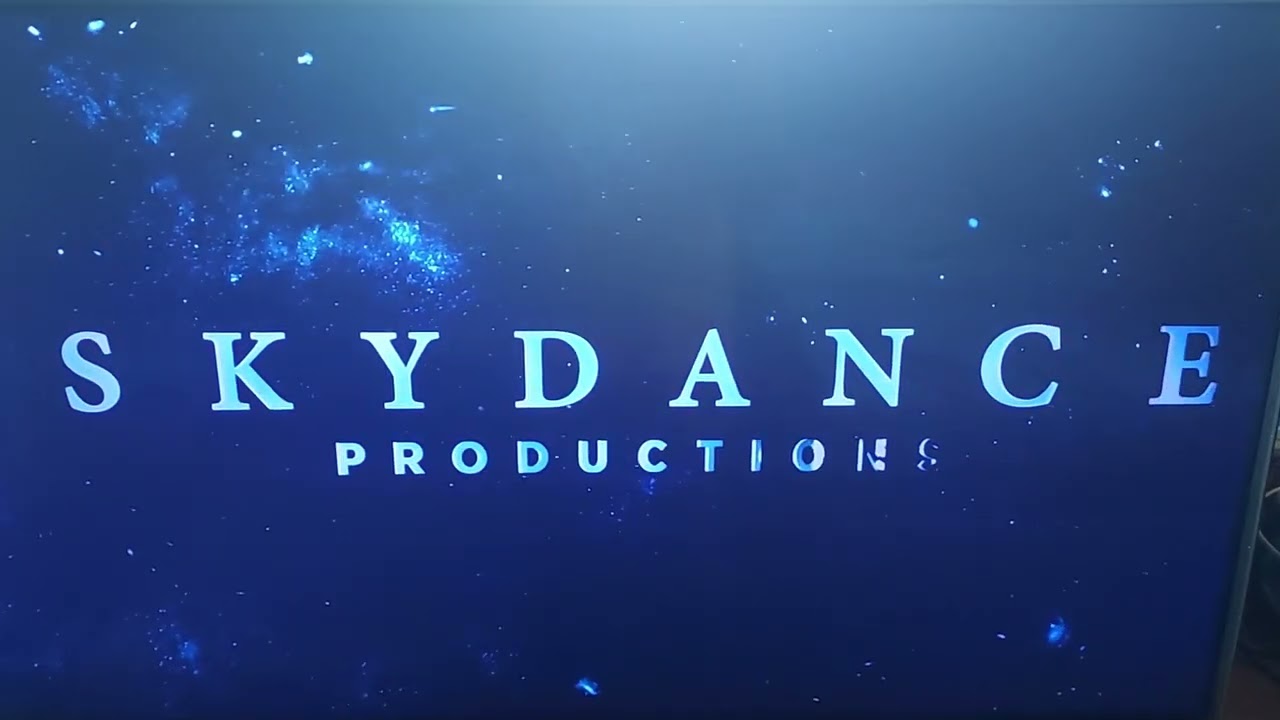 Opening Logos - World War Z (English Audio Description)