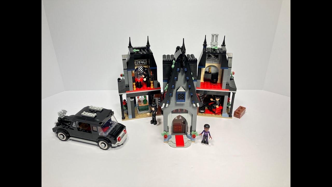 Lego Wednesday 76786 Morticia's Cottage Speed Build