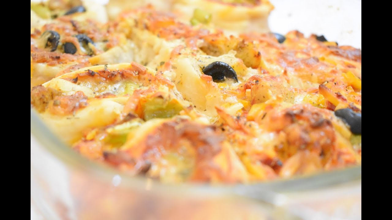 Chicken PIZZA ROLLS / pizza rolls in oven recipe