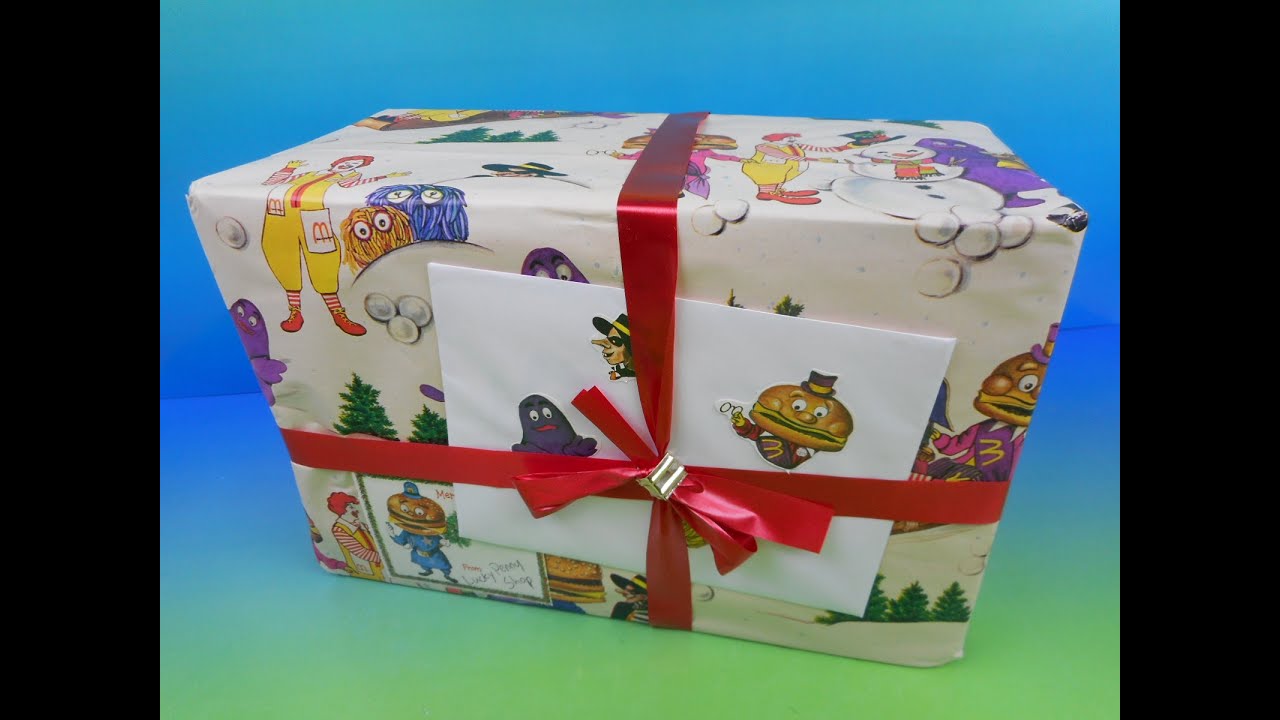 IT'S CHRISTMAS IN JULY WITH LUCKY PENNY SHOP ... SURPRISE GIFT! WHAT'S IN THE BOX?