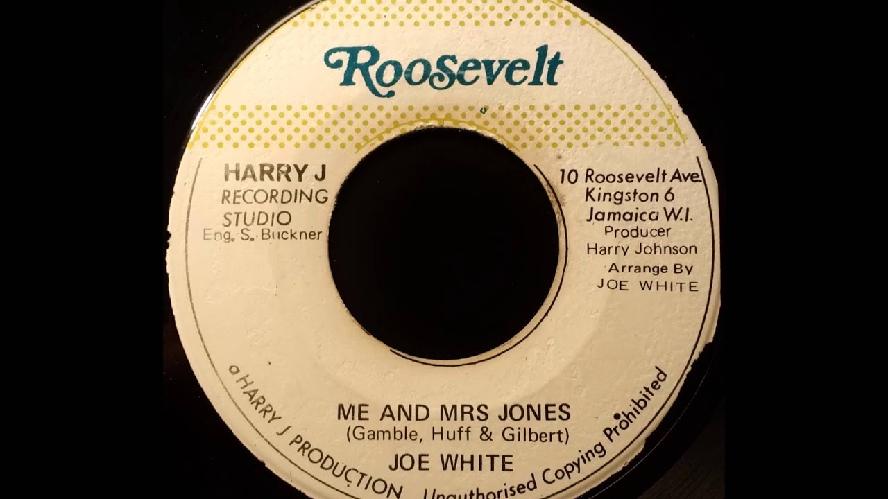 JOE WHITE - Me and Mrs Jones [1973]