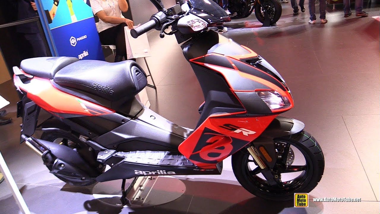 2019 Aprilia SR 50 Scooter - Walkaround - 2018 EICMA Milan