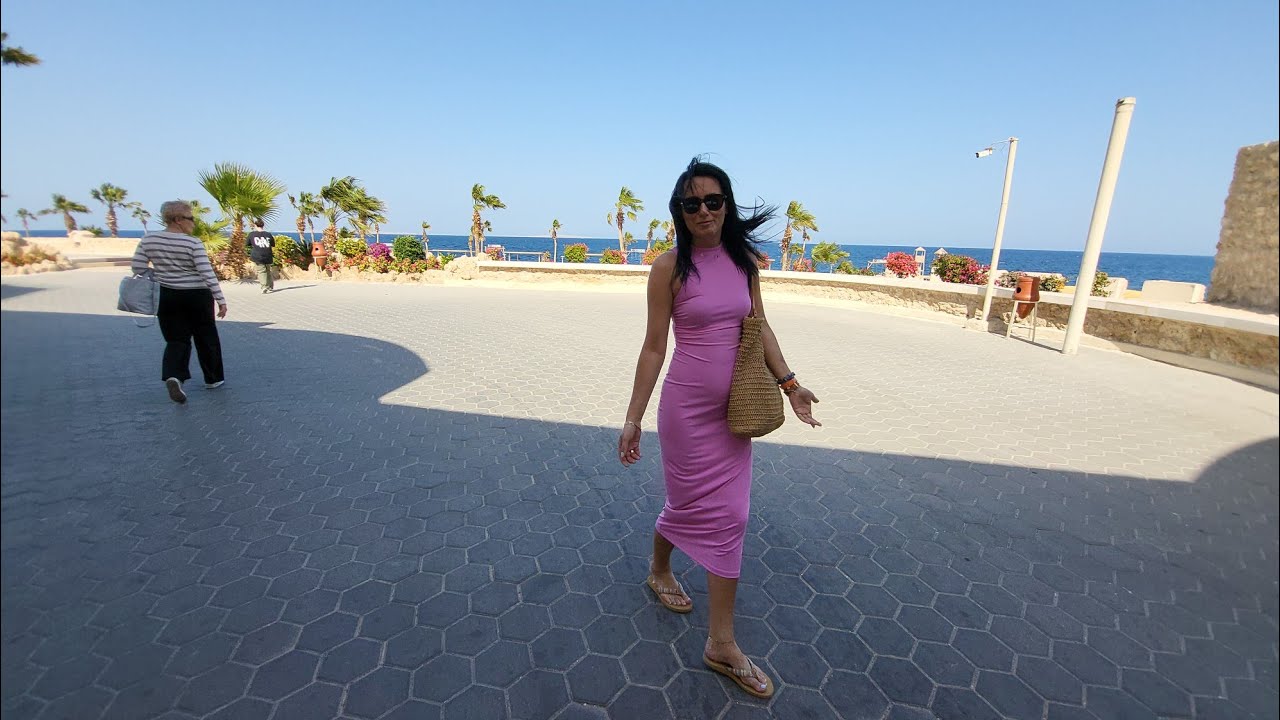 Wracamy na chwilę do pokoju bo trzeba zmienić ciuchy / 40tka Barbary Hurghada Egipt
