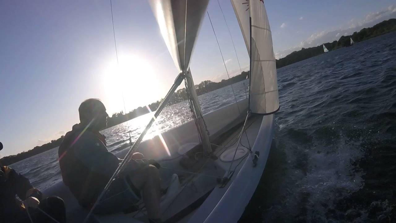 Laser 2000 capsize to windward