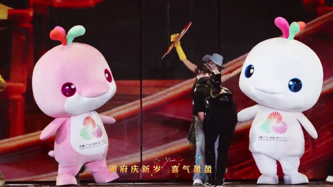 【21机位香港双场混剪】《财神到》 - 周深 初五迎财神了！