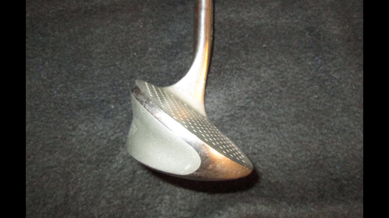 How to Use the Alien Sand Wedge Golf Club for Bunker Shots