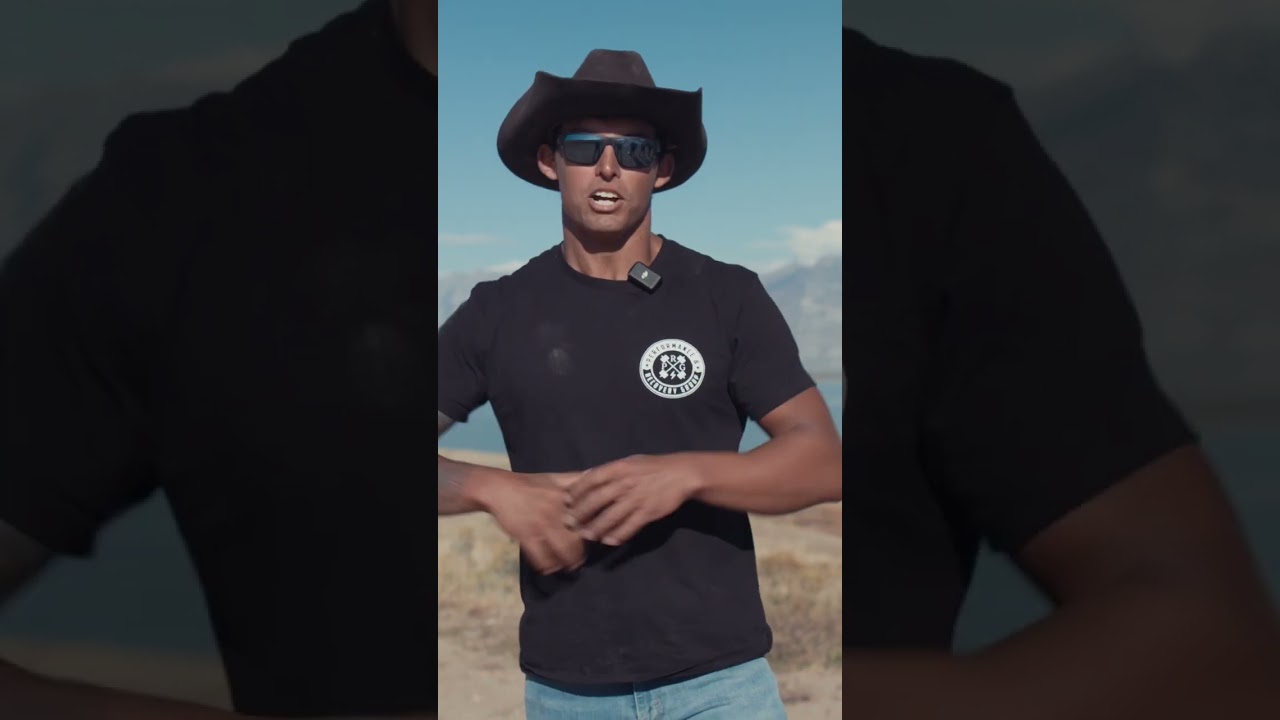 Что представляет собой Tactical Cowboy EDC?