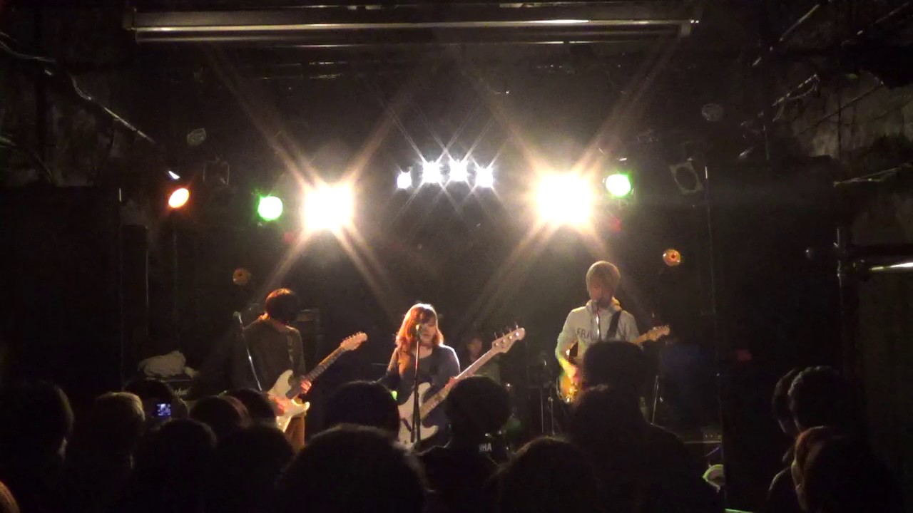 神戸大学　軽音楽部　VELTPUNCHのコピー