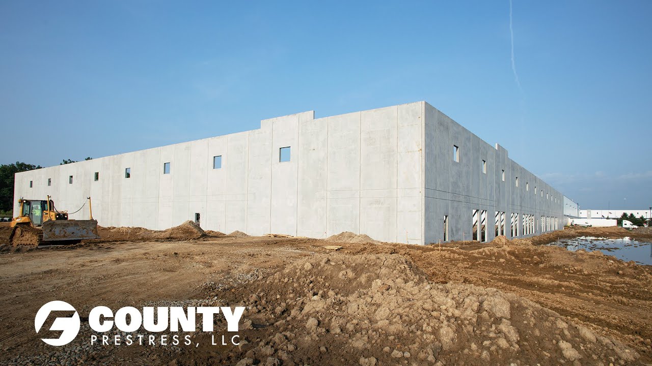 Indiana Manufacturing Facility Specifies Insulated Sandwich Walls for Building Expansion