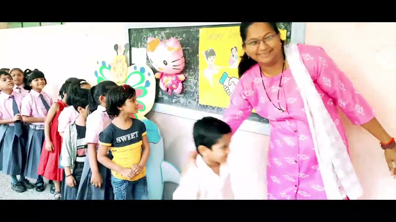 Navrachana English Medium School|School First day2023| School chale hum.
