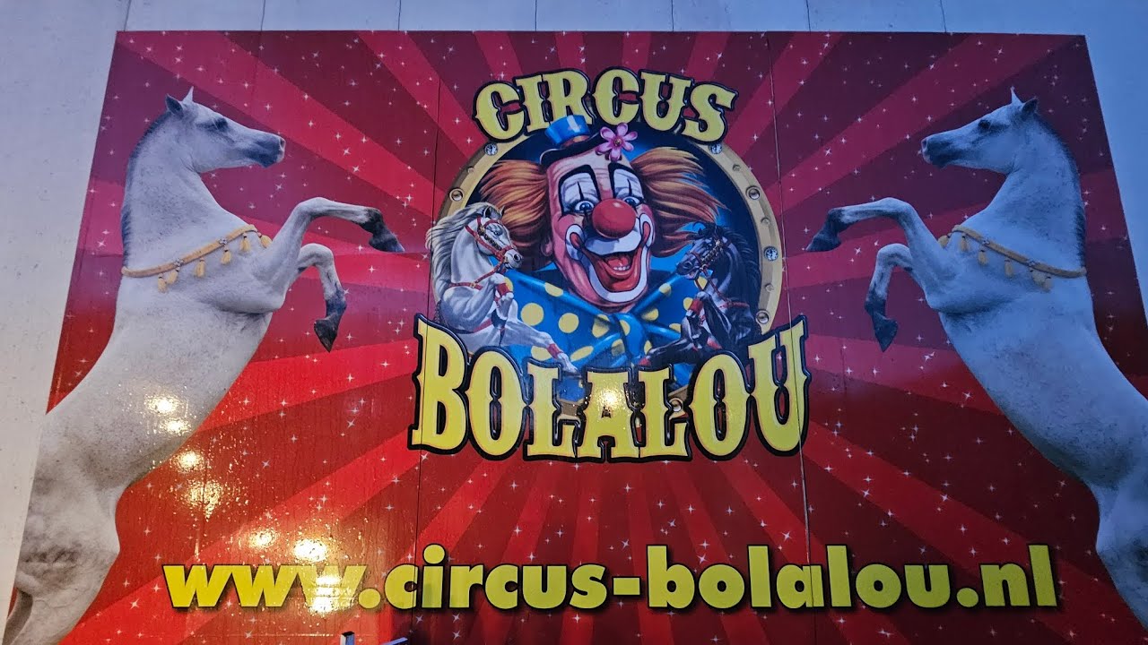 Circus Bolalou Wenst jullie vrolijke kerstdagen 🎄