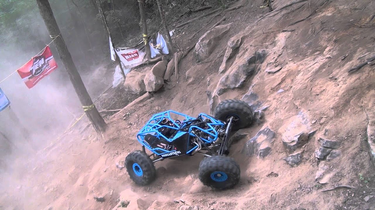 Jordan Gaddis in the Nooga Strong buggy crosses the AOP $25,000 Bounty Hill