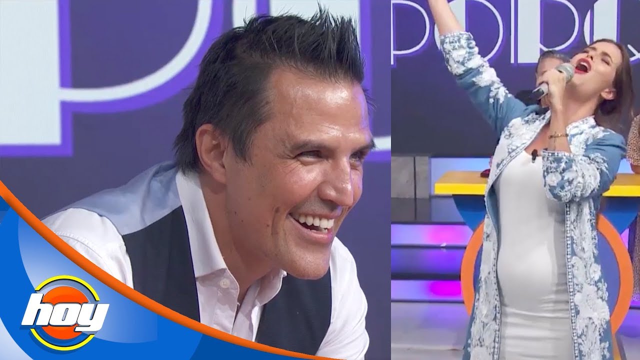 Billy Rovzar disfruta de la interpretación de Claudia Álvarez | Canta la palabra | Hoy