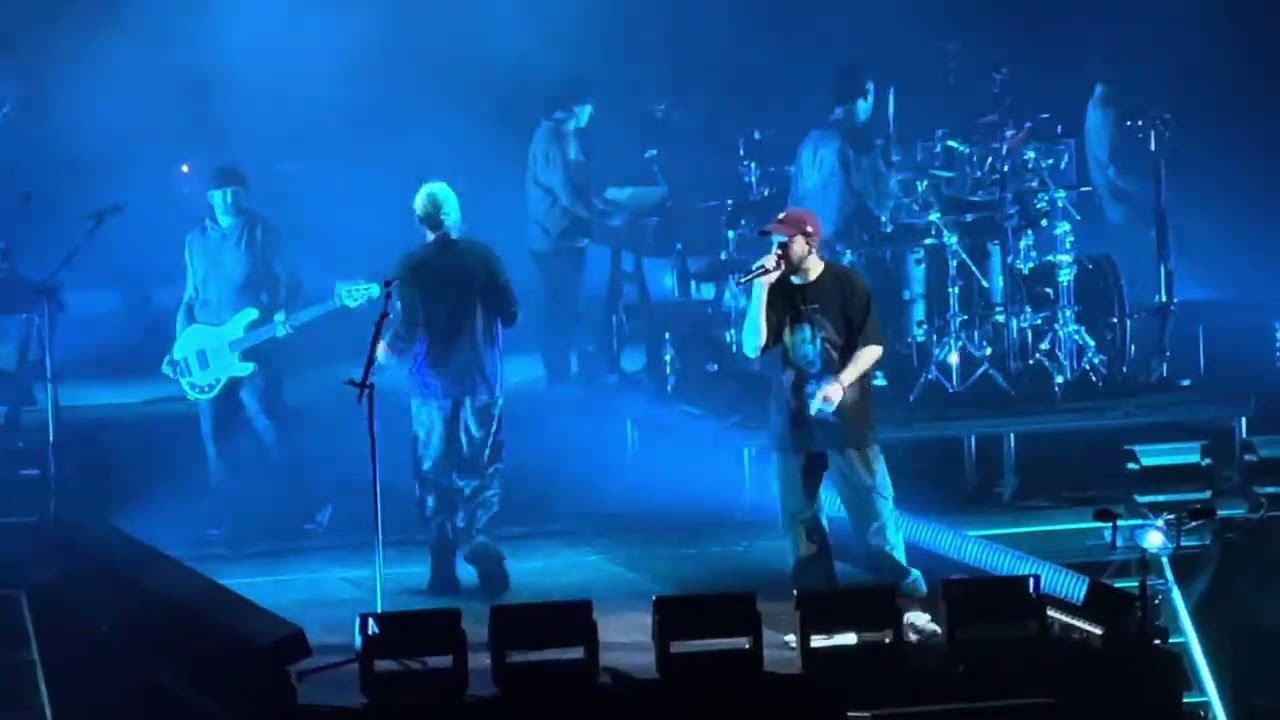 Linkin Park - “Two Faced” LIVE -  Chicago, IL United Center - 8/11/25