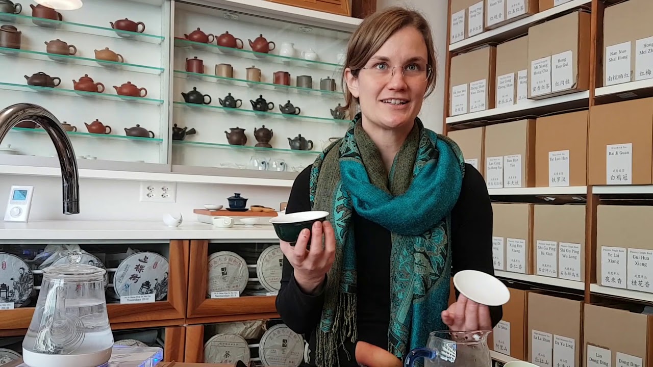 Liebe zum Tee: Zeremonie mit Tina Wagner Lange von Länggass Tee in Bern