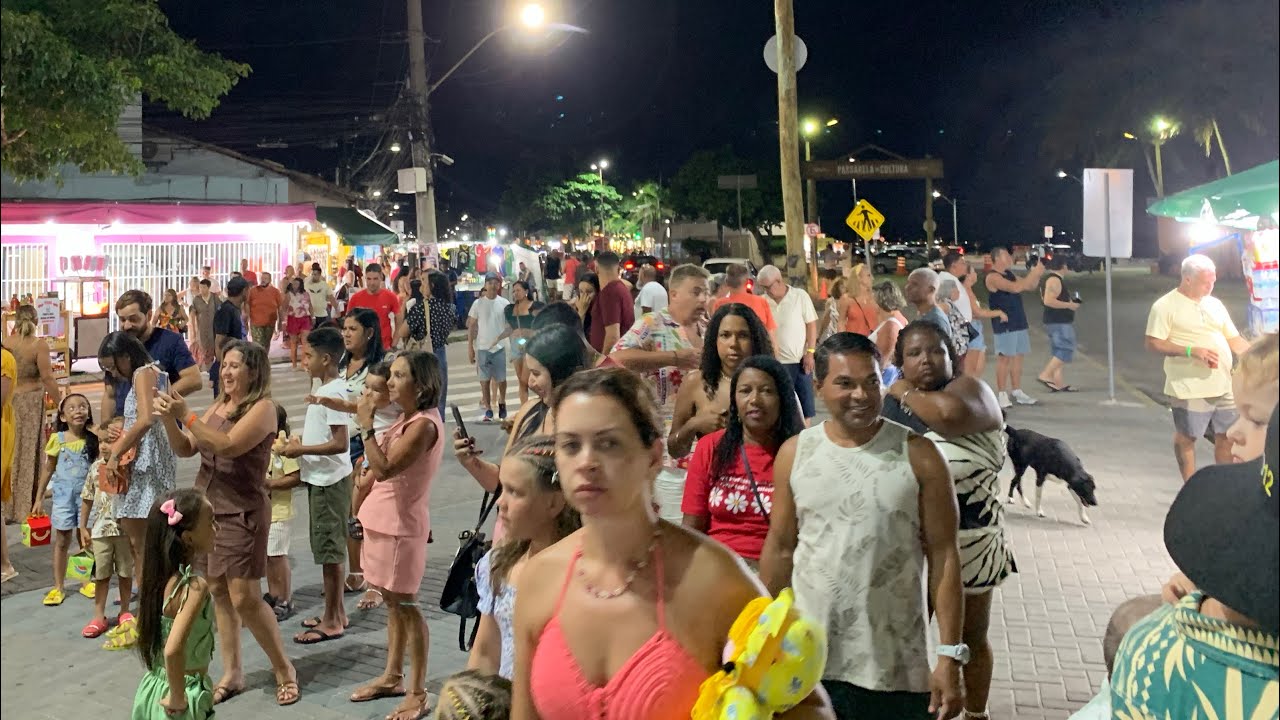 🏝️MOVIMENTO DA PASSARELA NESSE FINAL DE SEMANA DICAS DE RESTAURANTES EM PORTO SEGURO.
