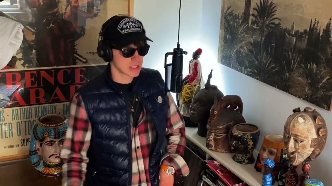 did it in 2023 , with Playstation s earphone mic ♫