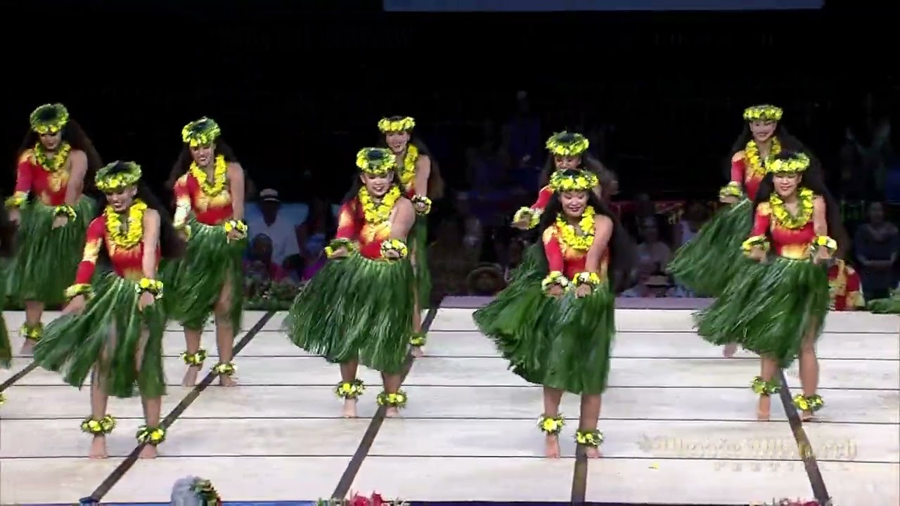 Hālau Ka Lehua Pua Kamaehu (WAHINE)