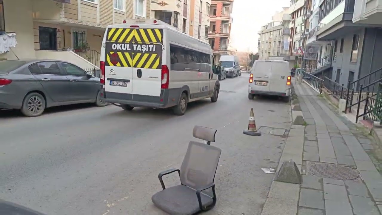 Istanbul Walking Tour - Çekmeköy (Köroğlu St) - Peaceful Neighborhood 4K