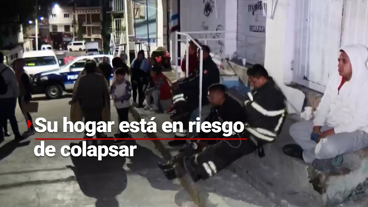 ¡EN RIESGO! | Habitantes de #Naucalpan viven en la calle porque su hogar está a punto de colapsar
