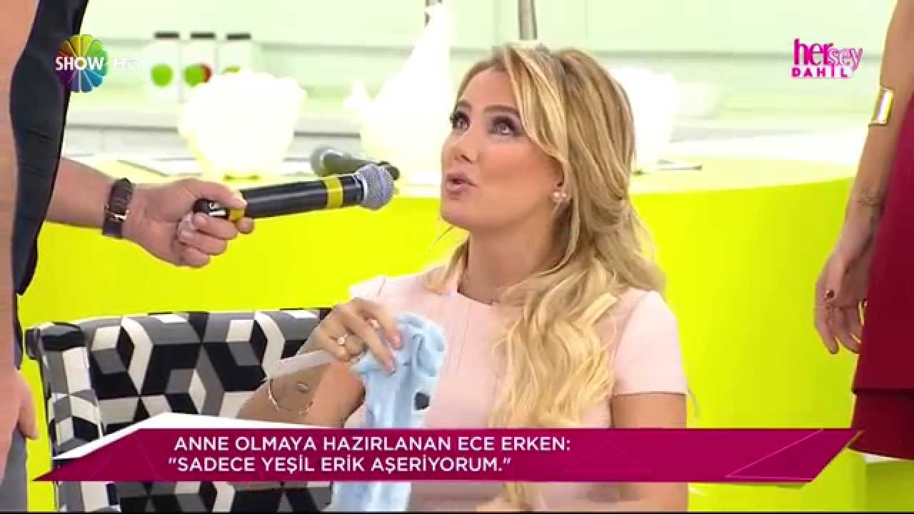 Ece Erken'e canlı yayında baby shower