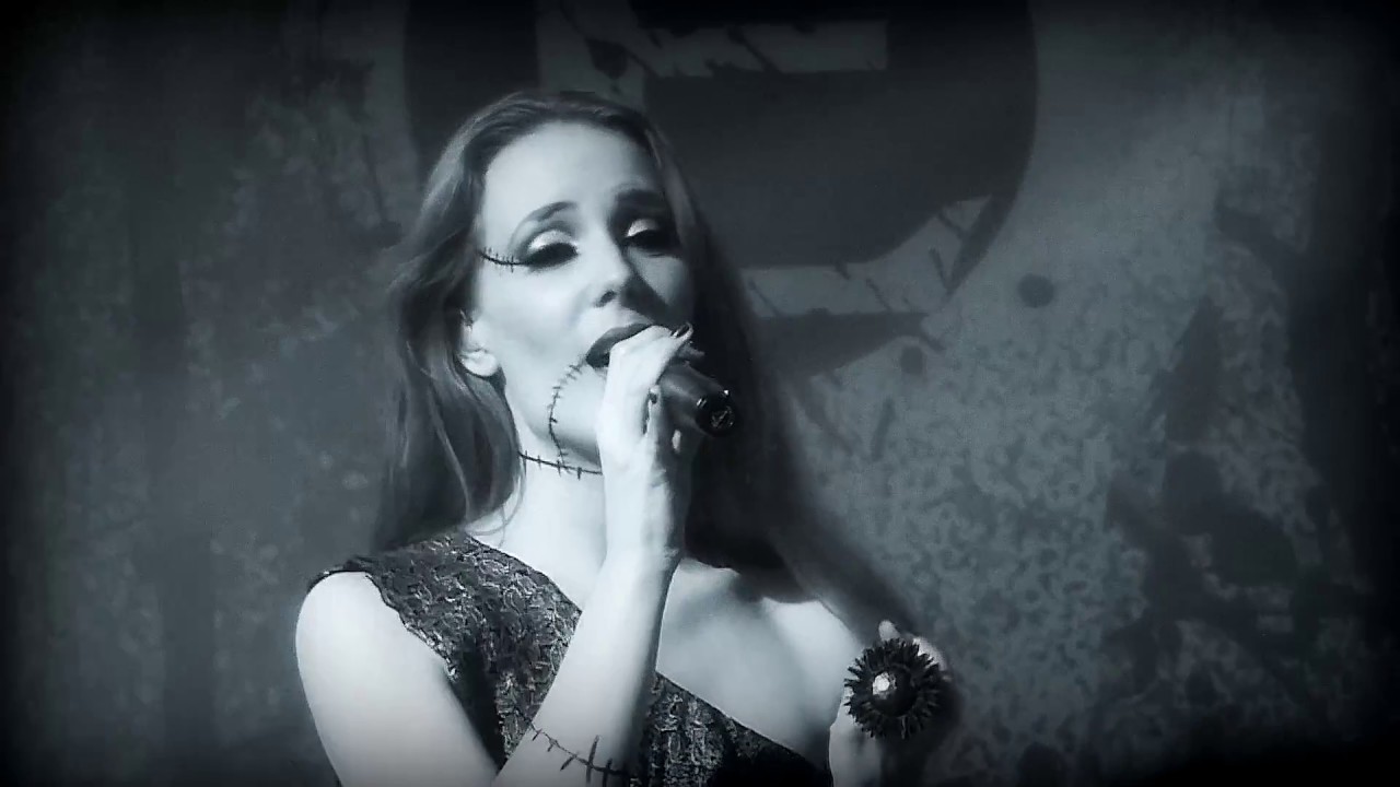 Simone Simons 🎃 Sally's Song  (2012)