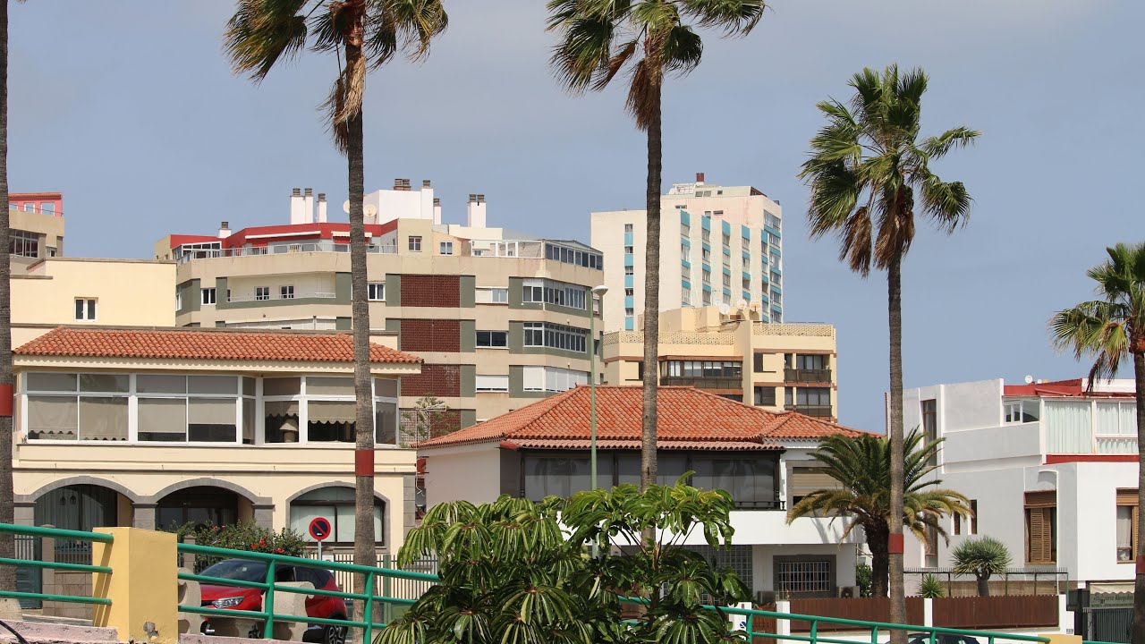A WONDERFUL WALK ON PASEÓ DE  LA CORNISA-LAS PALMAS DE GRAN CANARIA
