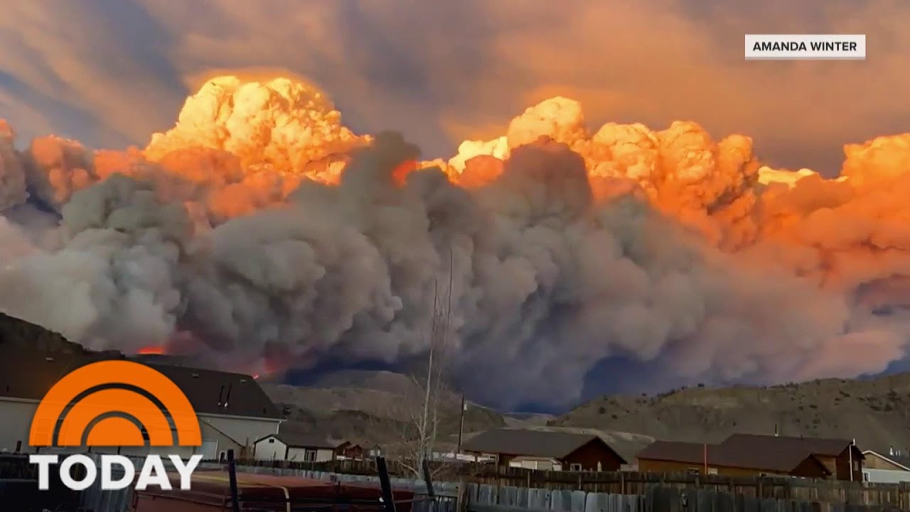 Two Colorado Wildfires Turn Deadly As Thousands Evacuate | TODAY
