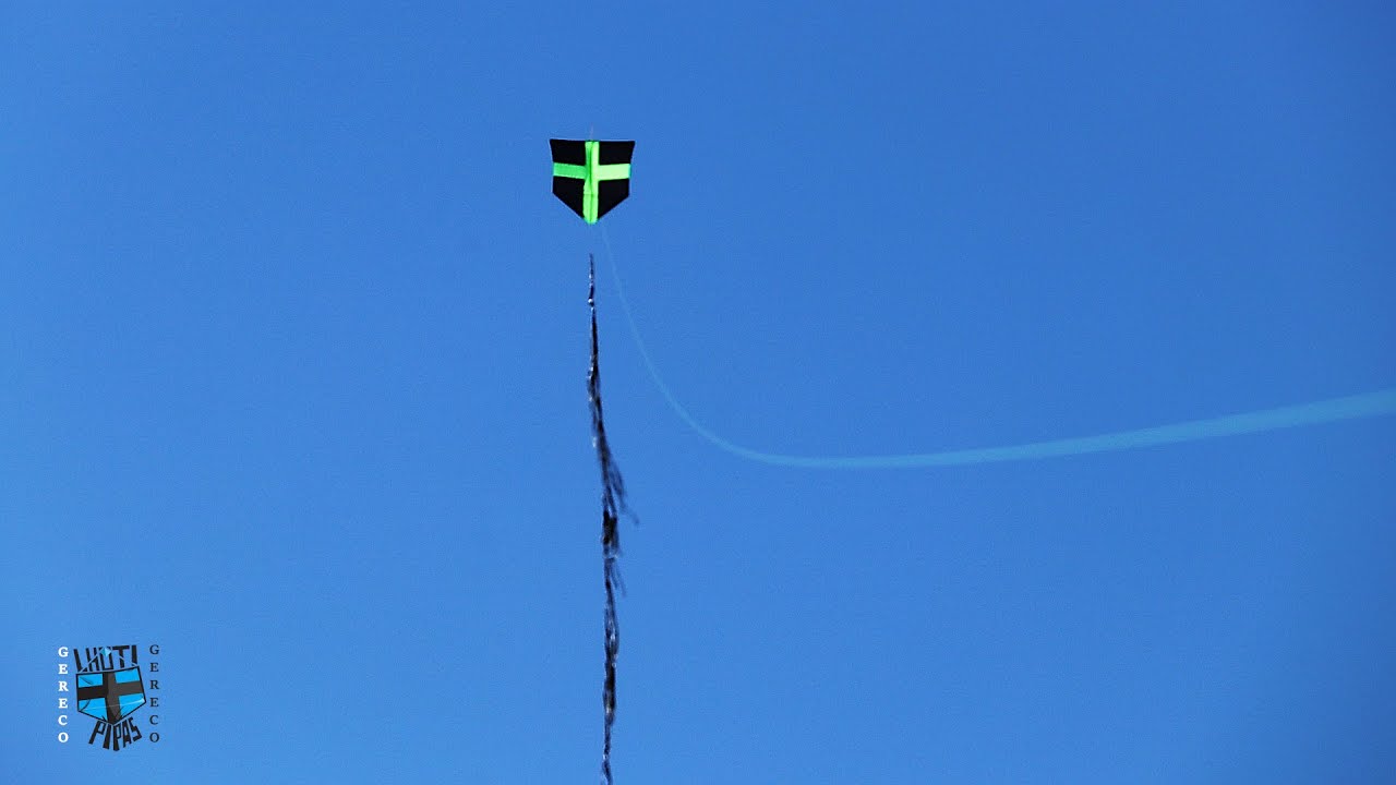 SOLTEI UMA PIPA MUITO BOA COM RABIOLA SOLAR E CORTEI E APAREI A PIPA DO ADVERSARIO