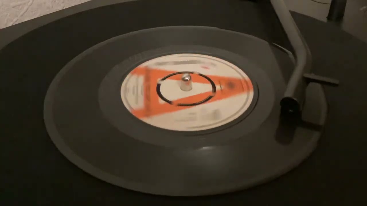 Guy Darrell - Somewhere They Can’t Find Me