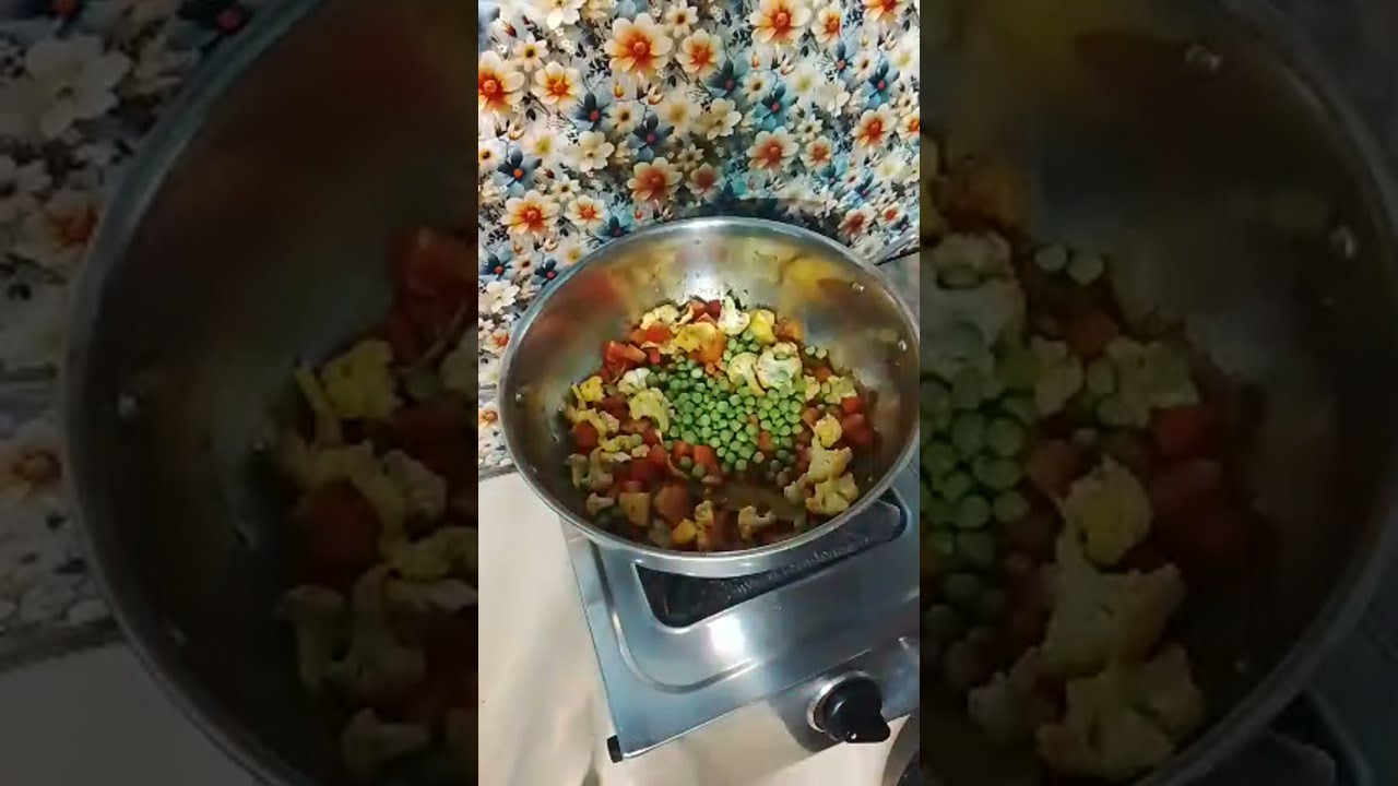 Dipali's recipe   is live मध्ये मसाला भात किंवा veg पुलाव